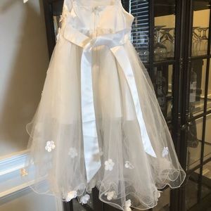 Flower girl or wedding dress for toddler